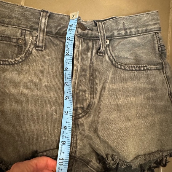 MADEWELL Women's Relaxed Denim Shorts Cutoffs Bienville Grey Wash Button Fly 23 - Picture 12 of 14